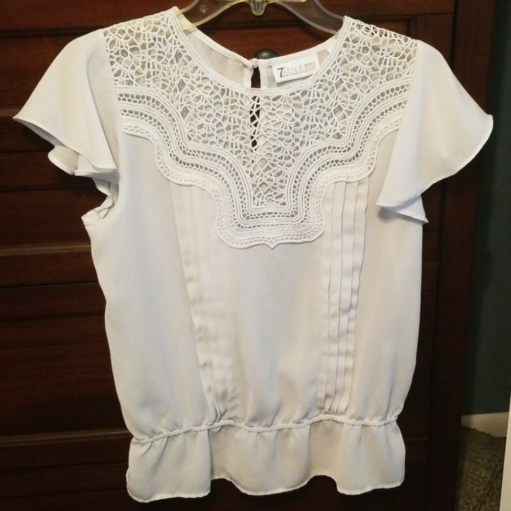 Flutter Sleeve Top